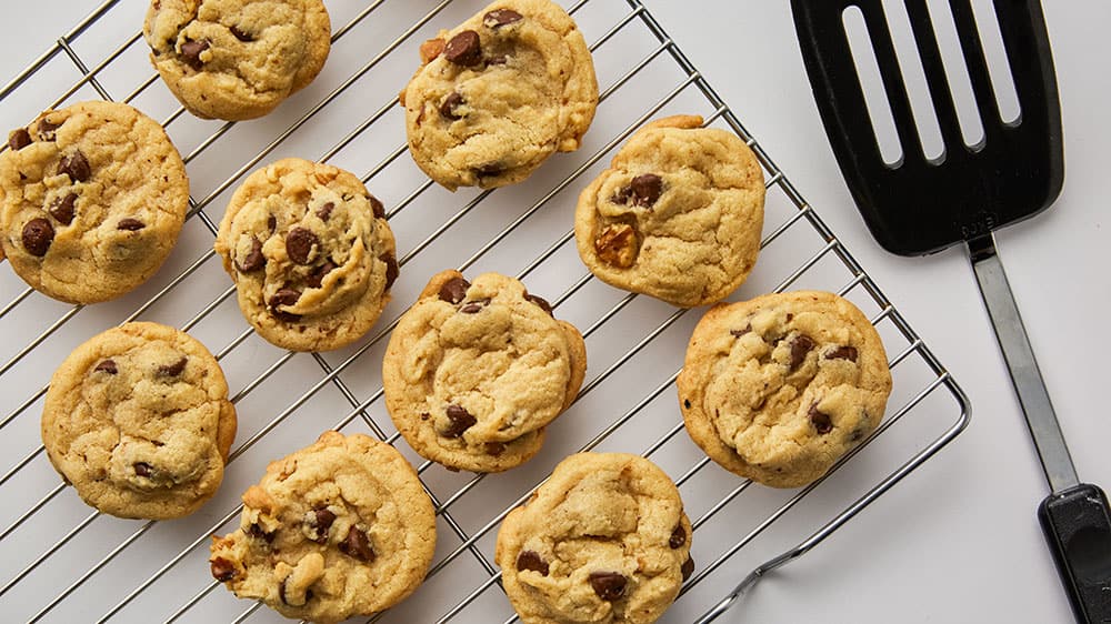 chocolate chip cookies